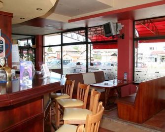 Hotel Grand - Samokov - Bar