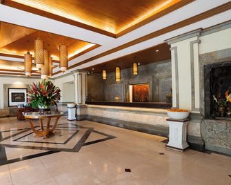 Kuta Seaview Beach Resort - Kuta - Lobby