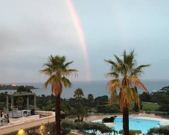 Cap Estérel Esterel Agay 5 pers large garden - exceptional sea and pool view - Saint-Raphaël - Piscine
