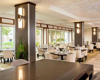 Sheraton Suites Chicago Elk Grove - Elk Grove Village - Restaurant
