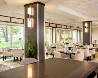 Sheraton Suites Chicago Elk Grove - Elk Grove Village - Restaurace