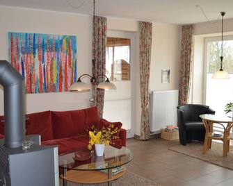 Holiday home in Lindern with garden - Werlte - Sala de estar