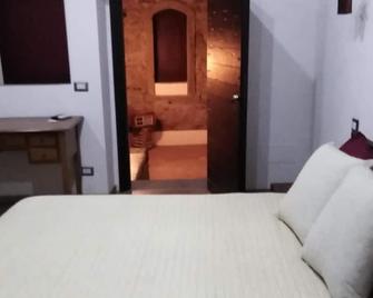 B&B le vie del borgo - Castiglione di Sicilia - Chambre