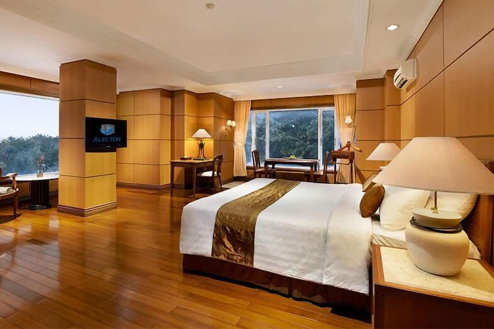 Royal Senyiur Hotel - Prigen - Schlafzimmer