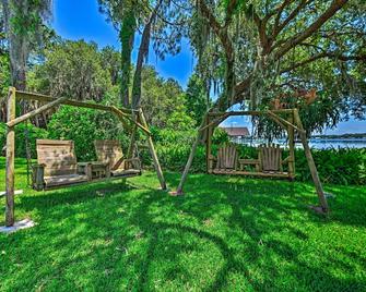 Waterfront Lake Placid Home with Private Dock! - Lake Placid - Terasa