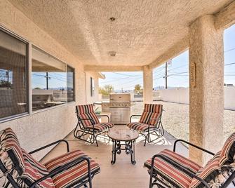 Patio and Fire Pit Central Home in Lake Havasu City - Lake Havasu City - Balcony