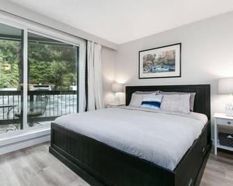 Creekside - Super Cute Ground Level Studio - Whistler - Habitación