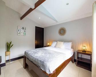 Encanto Del Mar Hotel - Jacó - Habitación