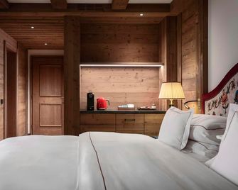 Hotel Tyrol - Sëlva - Sovrum