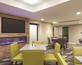 La Quinta Inn & Suites By Wyndham Baltimore Bwi Airport - Linthicum Heights - Boligens fasiliteter