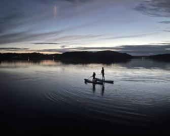 Floating 100ft Wooden Yacht - Includes floating sauna! - Ucluelet - Platja