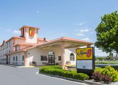 Super 8 by Wyndham Fruita - Fruita - Gebouw