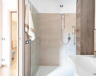 Damaria - Loceri - Bathroom