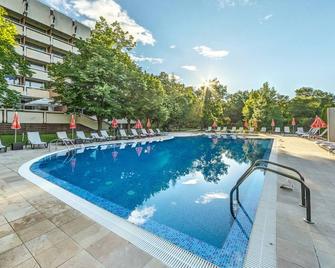 Sana Spa Hotel - Hissarya - Pool