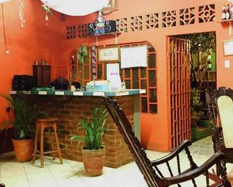Hostal Leyendas - León - Recepción