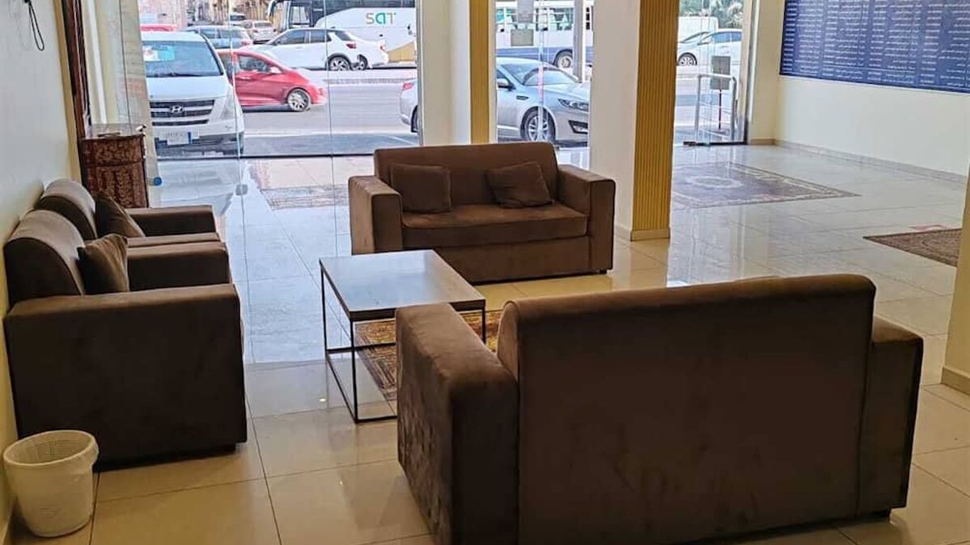 Al Eairy Furnished Apartments Dammam 3