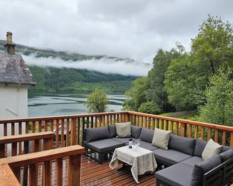 Lochwood Guest House Wing - Garelochhead - Balcony