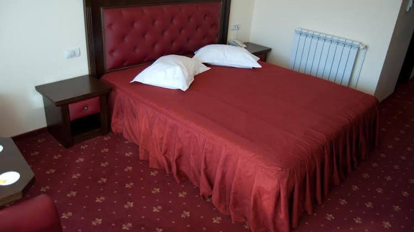 Hotel Golden Palace