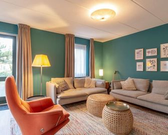 Villa In Julianadorp Near The Beach - Julianadorp - Salon