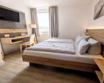 Hotel Lüttje Burg - Luetjenburg