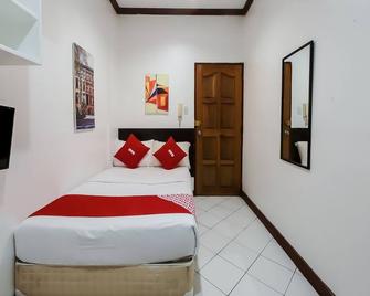 OYO 857 City Stay Inns Makati Avenue - Manila - Bedroom