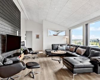 Cozy Home In Faaborg With Wifi - Faaborg - Obývací pokoj