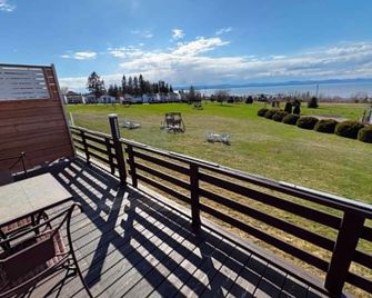 Motel au Fleuve d'Argent - Riviere Du Loup - Parveke