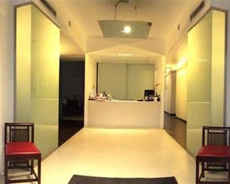 15.92 Hotel - Cazzago di Pianiga - Recepción
