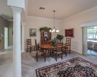 American Style Villa In Miches - Miches - Eetruimte