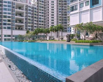 I-City Luxury Condominiums, Shah Alam - Smarthome - Shah Alam - Piscina