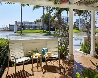 Vacation At its Finest! 3 Units, Beach Access! Close to Seaport Village - National City - Balkon