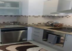 Beach Front Luxury Living Apartment - Hammam Sousse - Kitchen