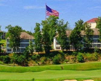 Little House on the 12th Hole - Luxury Golf Condo - Branson - Vista del exterior