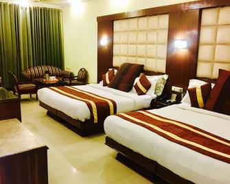 Hotel Cj International - Amritsar - Bedroom