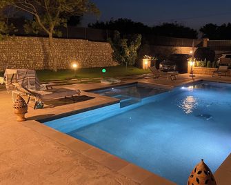 Villa Palagiani - Inside - Salento Mare - Carpignano Salentino - Piscina