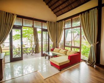 Arcadia Phu Quoc Resort - Phu Quoc - Living room