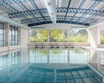 Chinar Hotel & Spa Naftalan - Naftalan - Piscina