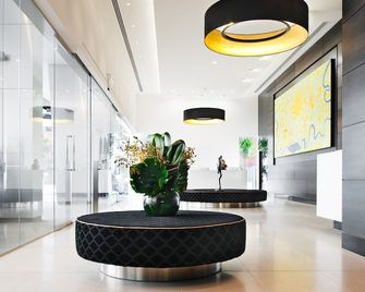 The Olsen Melbourne - Art Series - Melbourne - Lobby