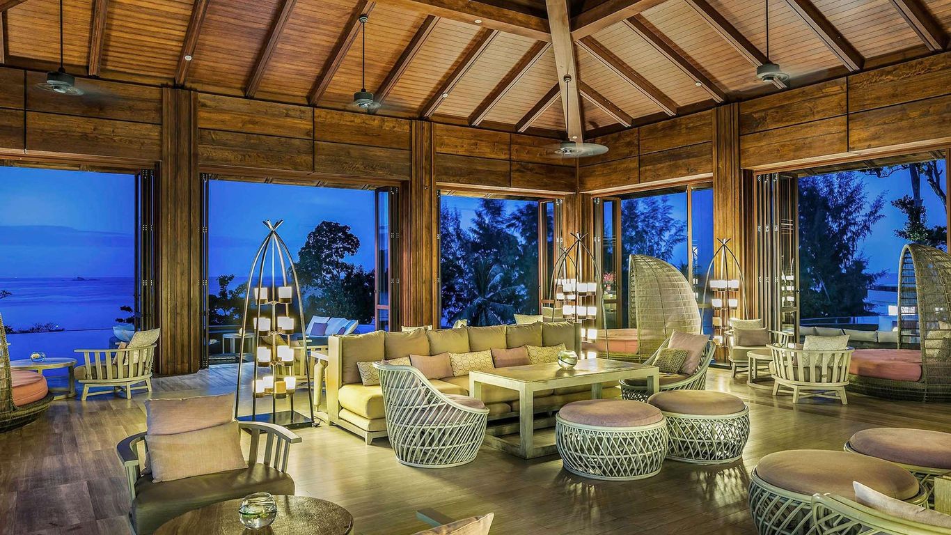 풀먼 푸켓 아카디아 나이톤 비치 리조트 SHA 플러스+