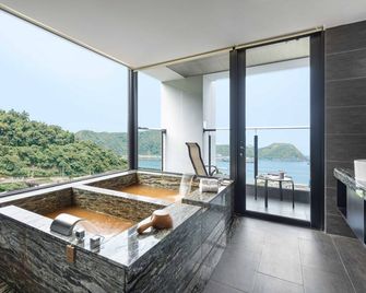 Lakeshore Hotel Suao - Su'ao Township - Balcón