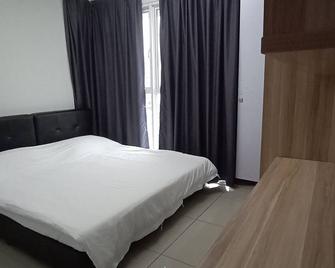 Self-Check-In[4-6pax] 3br Private Condo @ Petaling Jaya - Petaling Jaya - Bedroom