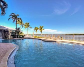 Lovers Key Resort Suite 2 - Waterfront Boat Watching - Fort Myers Beach - Πισίνα