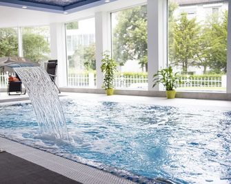 Hotel Villa Elsa - Bad Kissingen - Pool