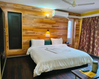 Hotel Sterling - Srinagar - Bedroom