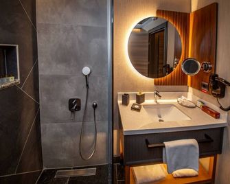 City Asya Hotel - Bandirma - Baño