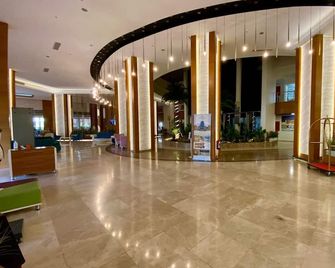 Kule Hotel & Spa - גאזיאנטפ - לובי