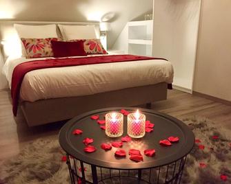 Maison d hotes Coeur de Village Alsace & spa - Bischwiller - Schlafzimmer