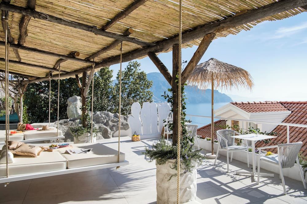 Una Villa - Amalfi Boutique Rooms B&B - אמלפי - פטיו
