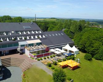 Hotel Scheidberg - Wallerfangen - Gebäude
