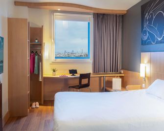 ibis Barcelona Meridiana - Barcelona - Makuuhuone